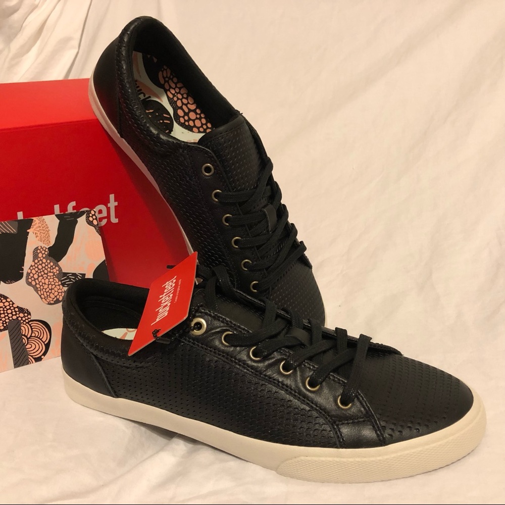 NWT Decopage Abstract Black leather low tops wms